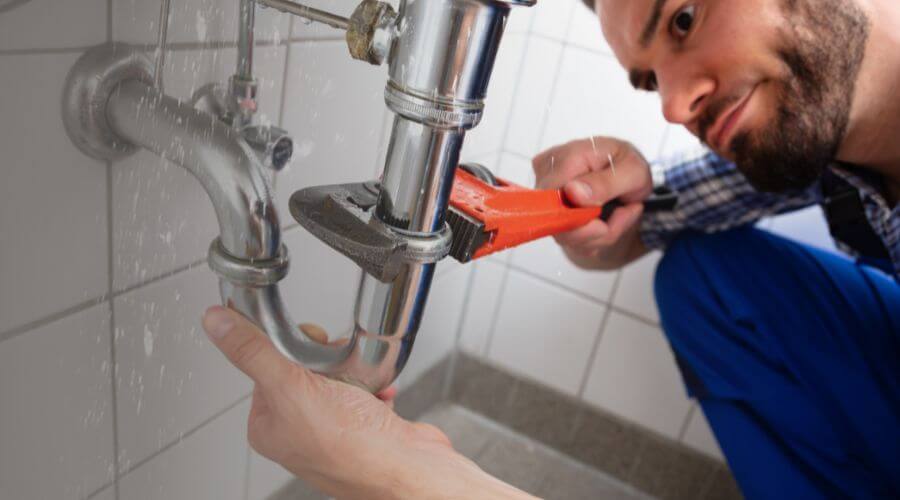 Professional same day plumber services in Russellville, MO